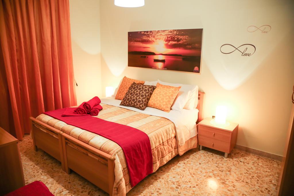 Casa Sant'Oronzo Apartment Lecce Luaran gambar
