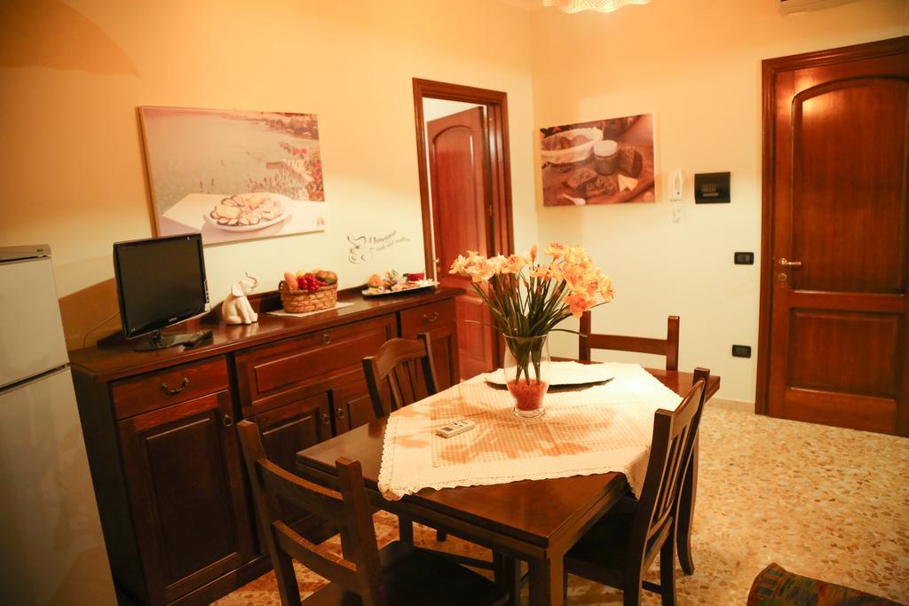 Casa Sant'Oronzo Apartment Lecce Luaran gambar